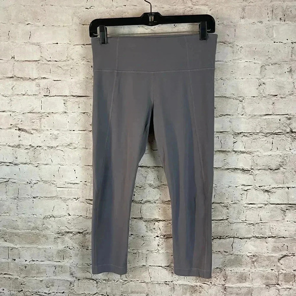 Athleta Pants - Athleta Women's Small Gray Chaturange Crop Yoga Pant Legging 305922 Stretch Sm S